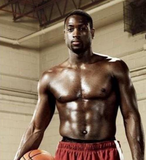 边后卫高位 边后卫高位